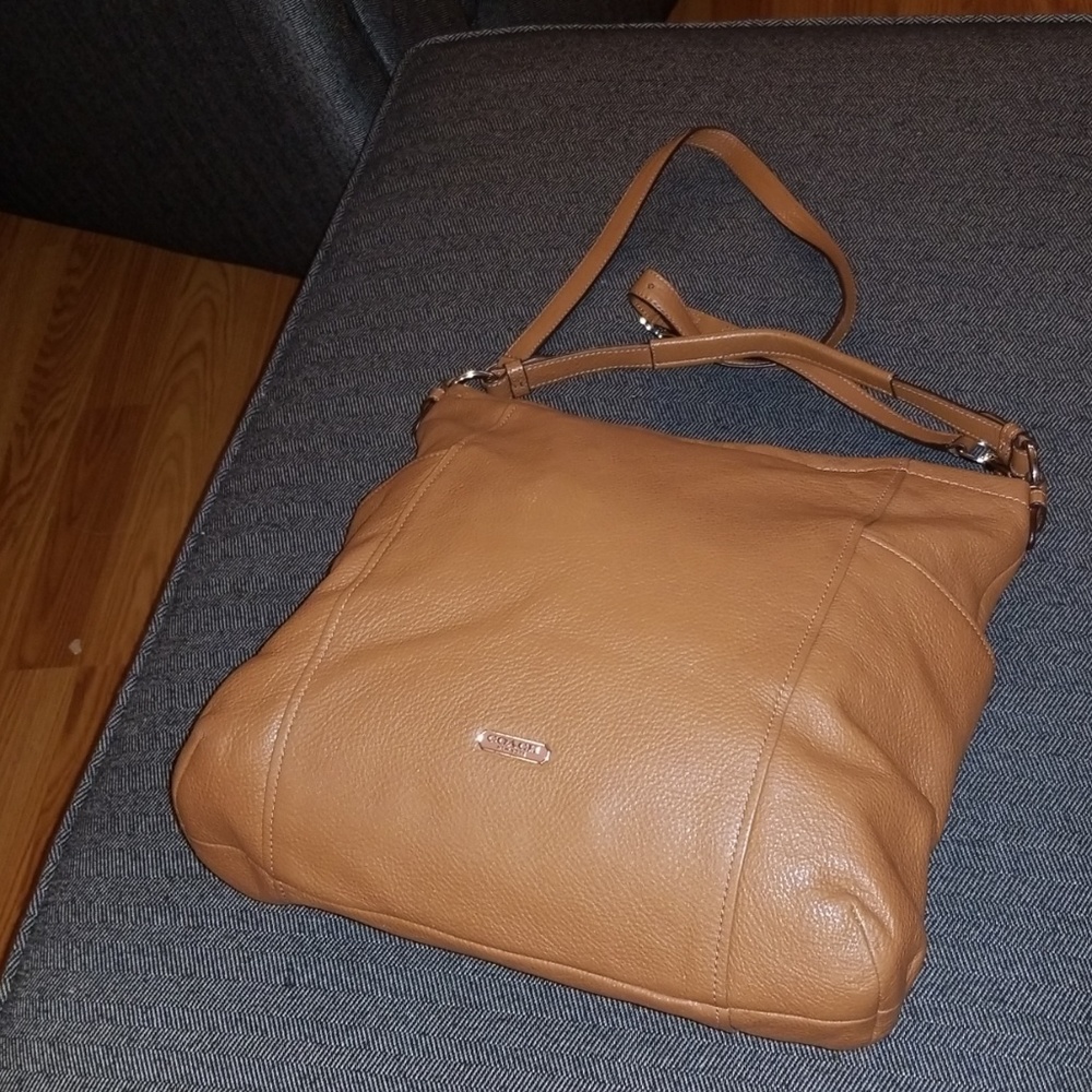 Tan Coach leather shoulder bag